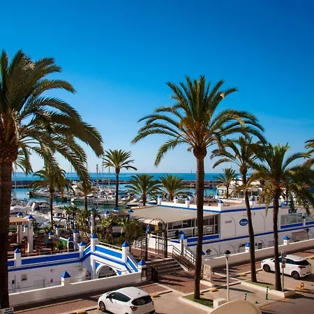 Palmeras Puerto Paraiso Apartment Estepona